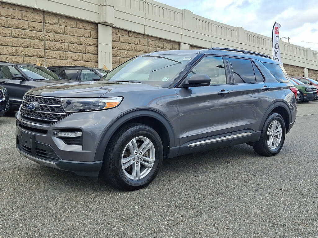 2022 Ford Explorer XLT AWD