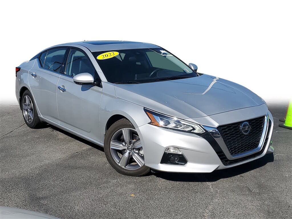 2022 Nissan Altima 2.5 SL FWD