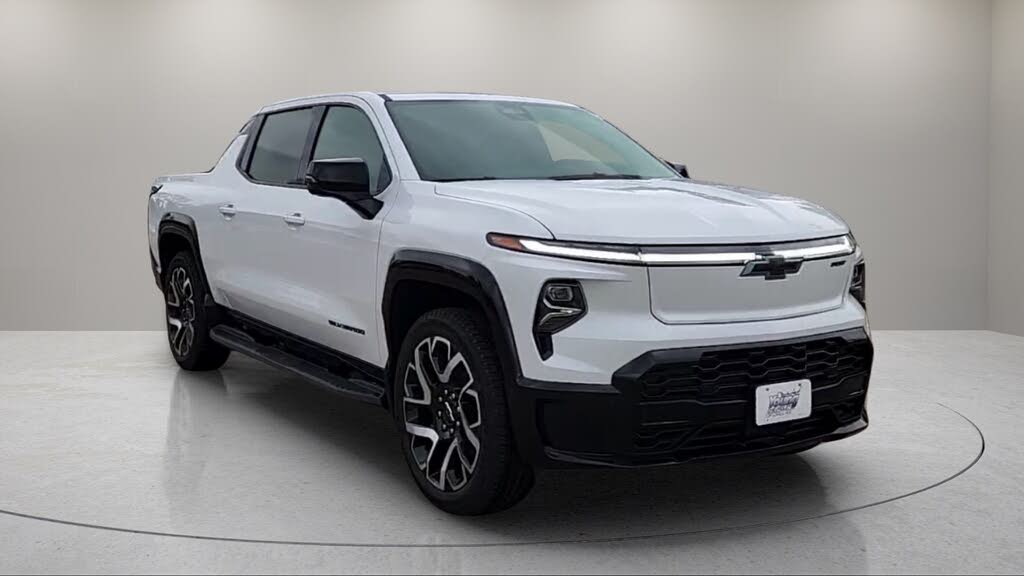 2024 Chevrolet Silverado EV RST e4WD