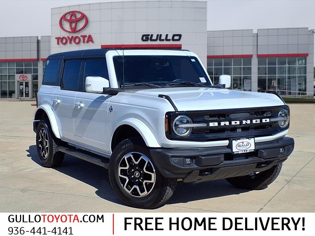 2024 Ford Bronco Outer Banks 4-Door 4WD
