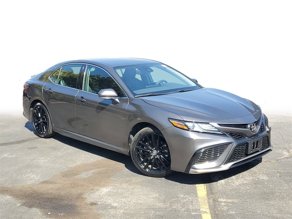 2024 Toyota Camry XSE FWD