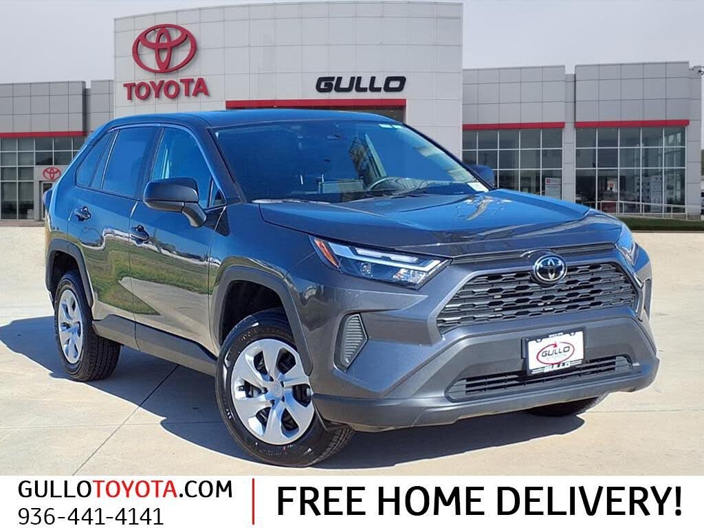 2025 Toyota RAV4 LE FWD