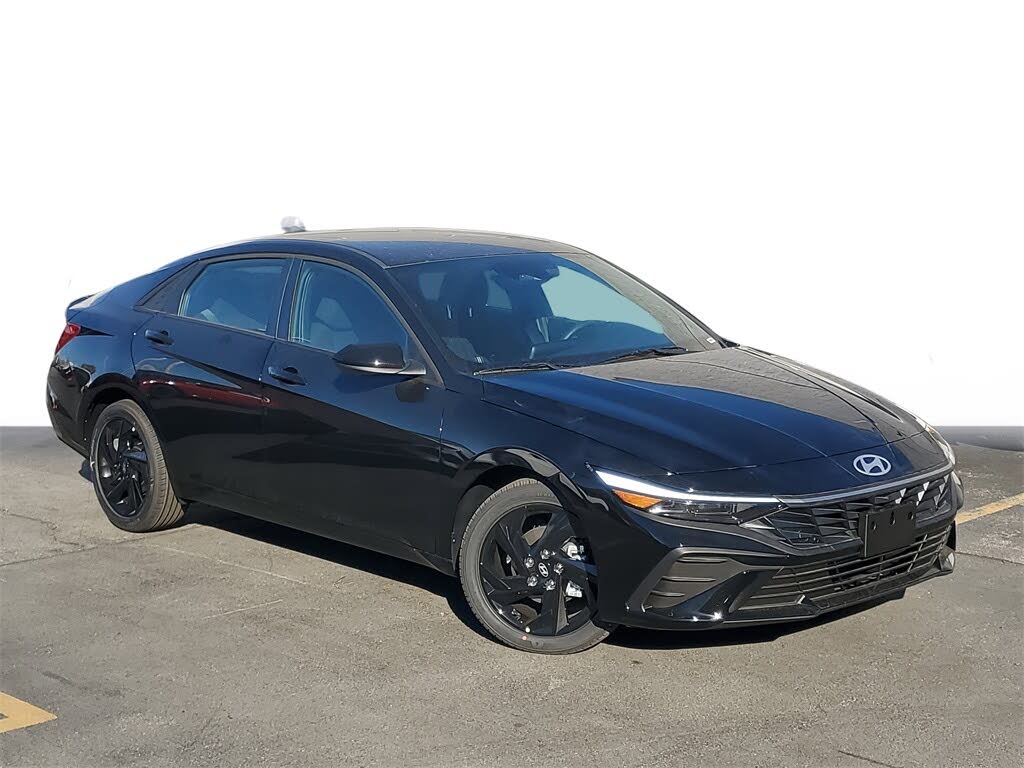 2026 Hyundai Elantra SEL Sport FWD