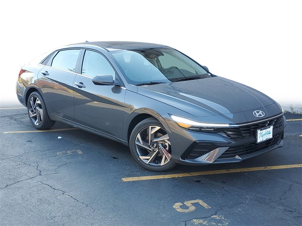 2026 Hyundai Elantra Limited FWD