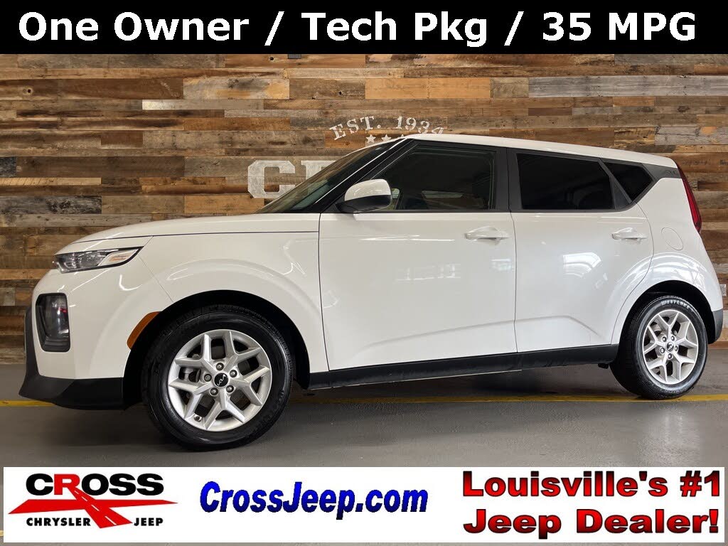 2022 Kia Soul LX FWD