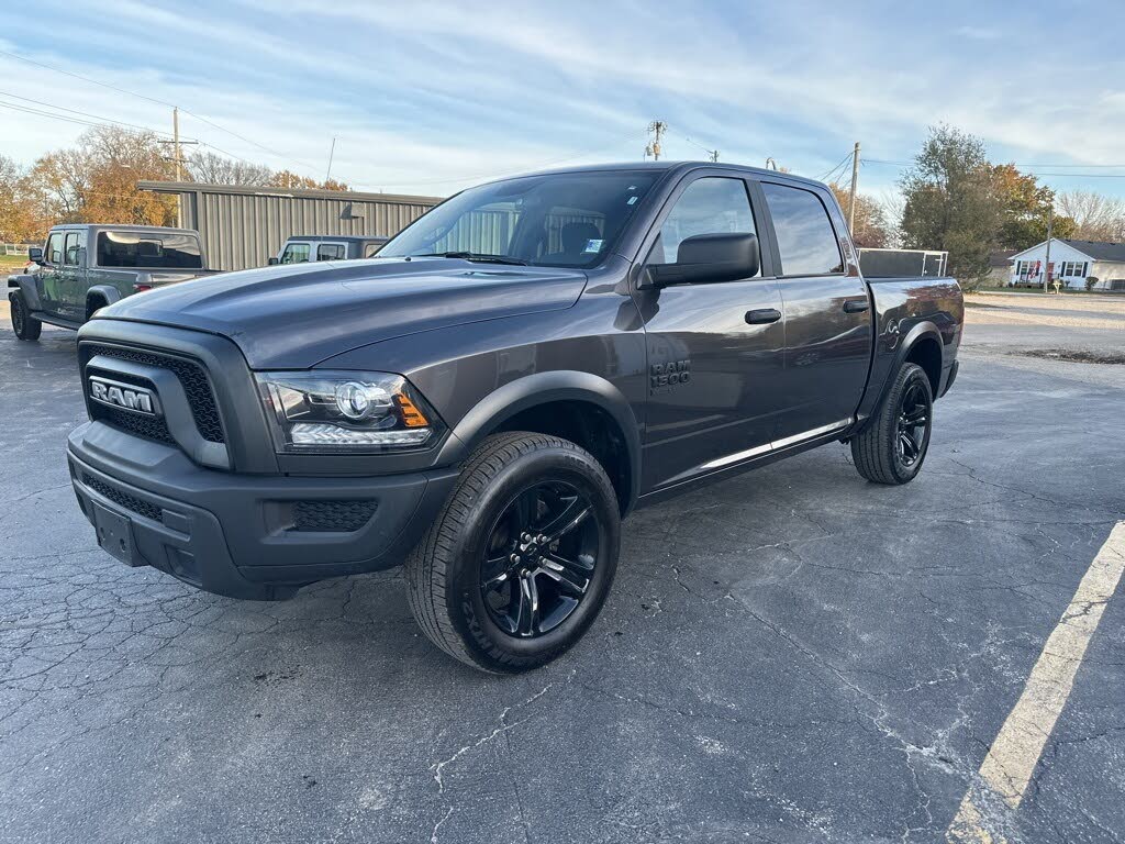 2024 RAM 1500 Classic Warlock Crew Cab 4WD
