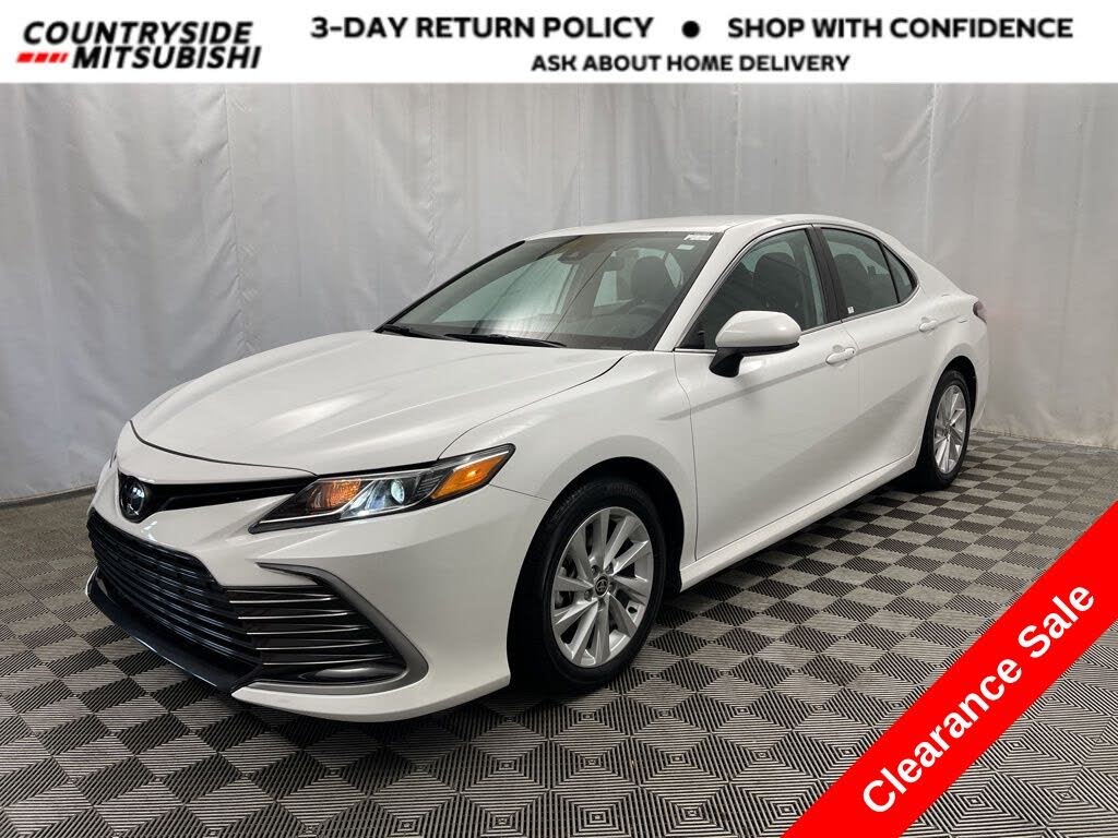 2024 Toyota Camry LE FWD