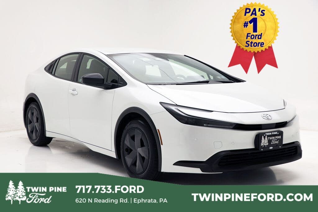 2024 Toyota Prius LE FWD