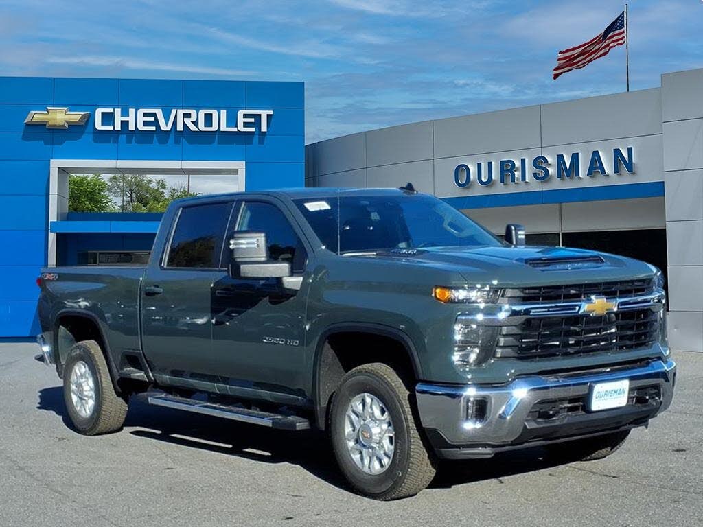 2026 Chevrolet Silverado 2500HD LT Crew Cab 4WD