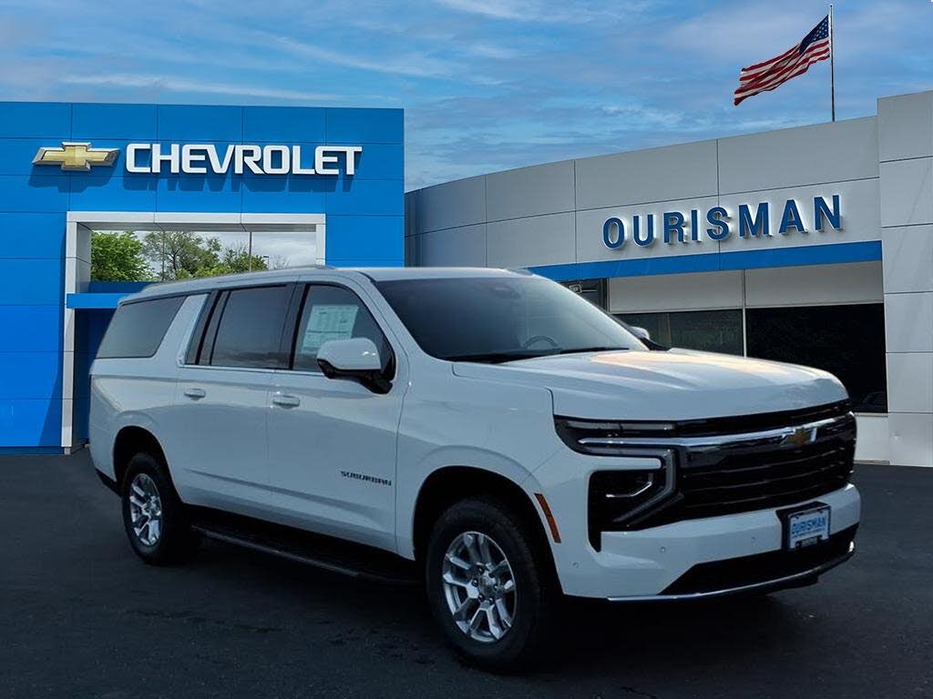 2026 Chevrolet Suburban LS 4WD