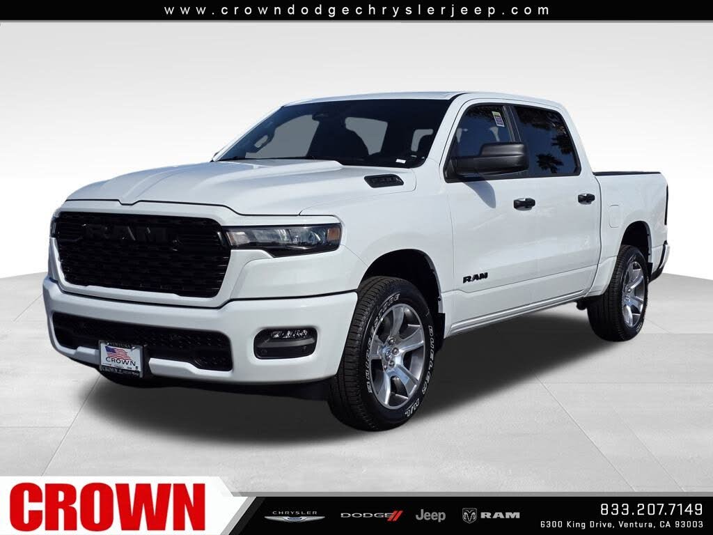 2026 RAM 1500 Express Crew Cab RWD
