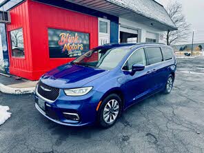 Chrysler Pacifica Hybrid Touring FWD