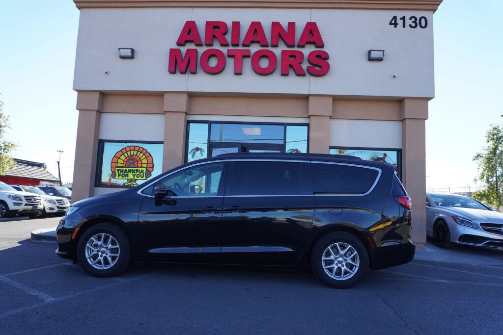 2022 Chrysler Pacifica Touring L FWD