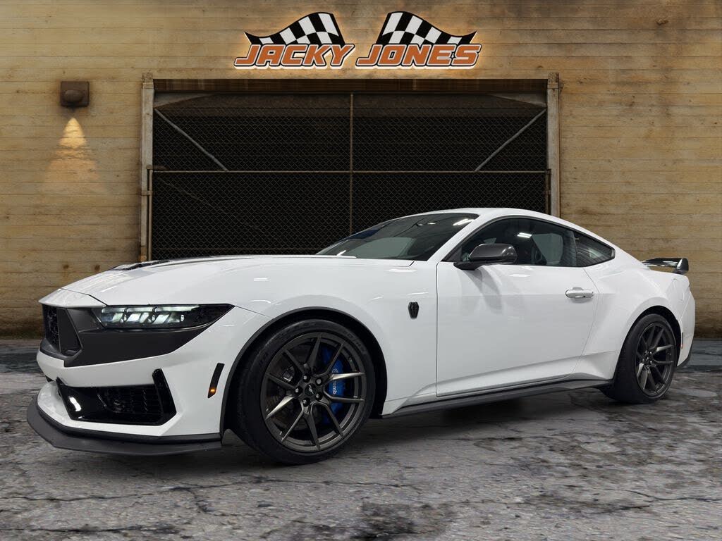 2024 Ford Mustang Dark Horse Fastback RWD