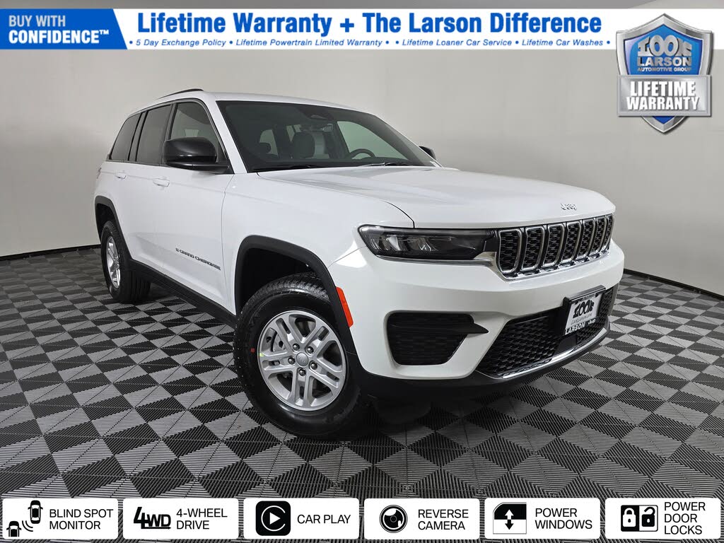 2025 Jeep Grand Cherokee Laredo 4WD