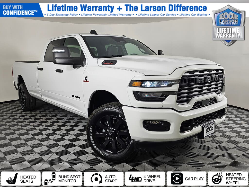 2025 RAM 3500 Big Horn Crew Cab LB 4WD