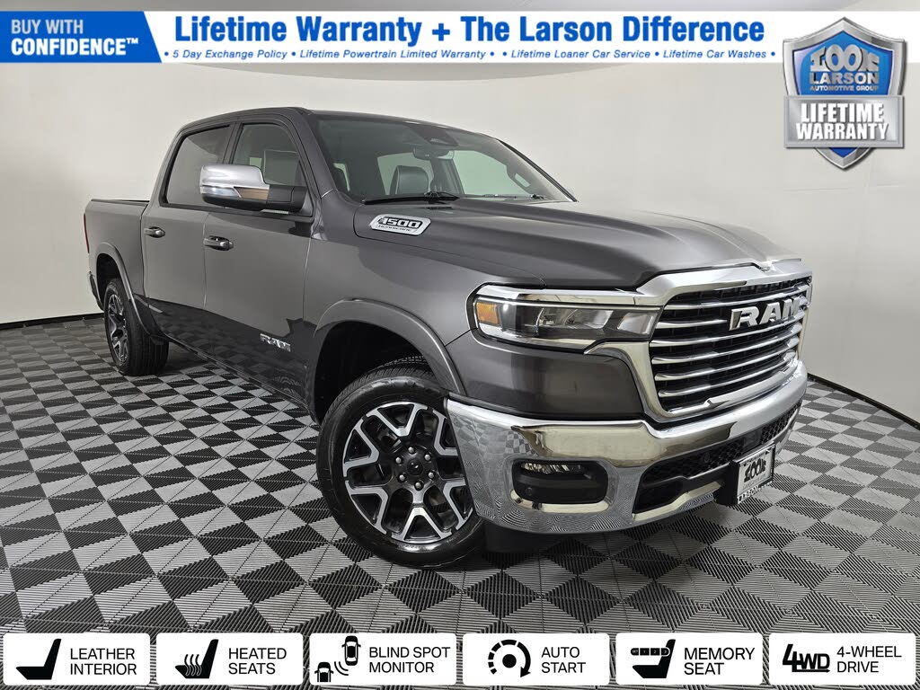 2026 RAM 1500 Laramie Crew Cab 4WD