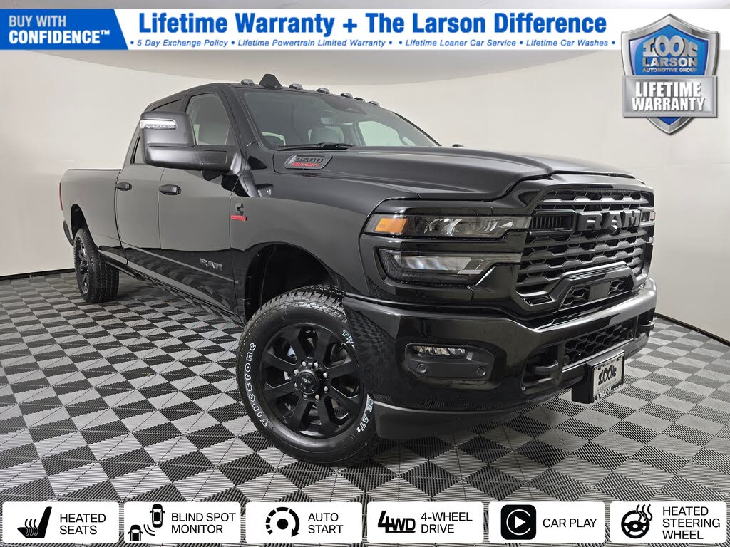 2026 RAM 3500 Big Horn Crew Cab LB 4WD
