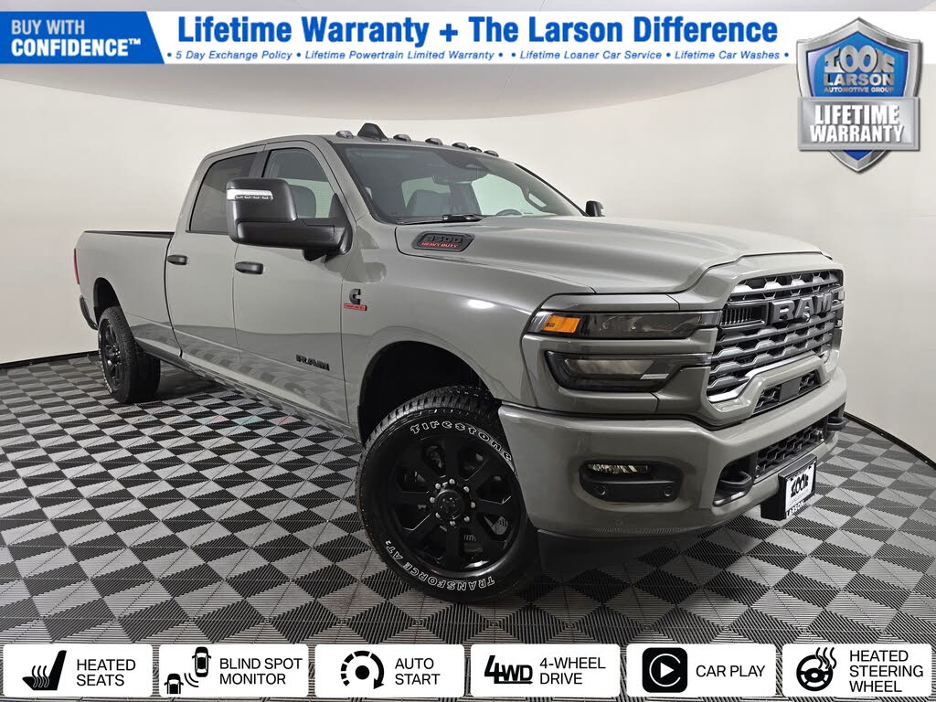 2026 RAM 3500 Big Horn Crew Cab LB 4WD
