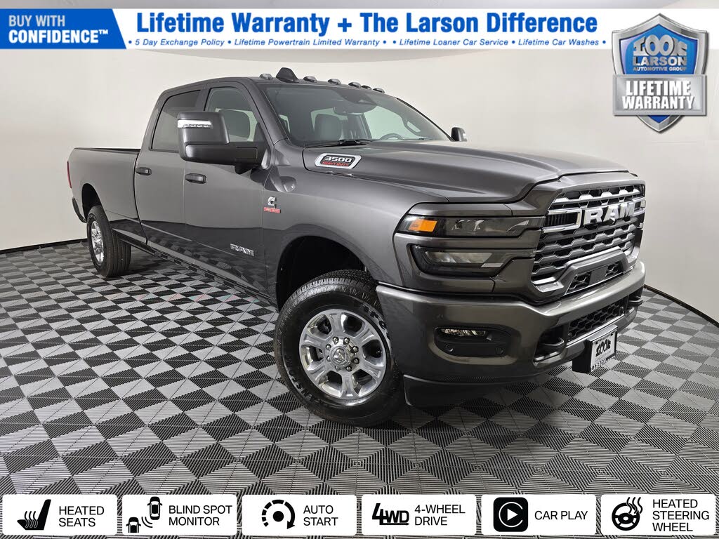 2026 RAM 3500 Big Horn Crew Cab LB 4WD