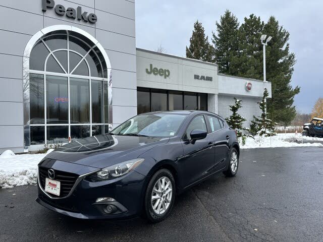 2016 Mazda MAZDA3 i Touring Hatchback