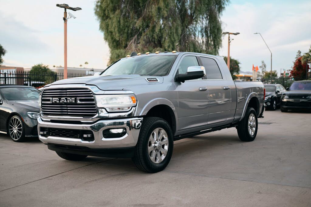 2020 RAM 2500 Laramie Mega Cab 4WD