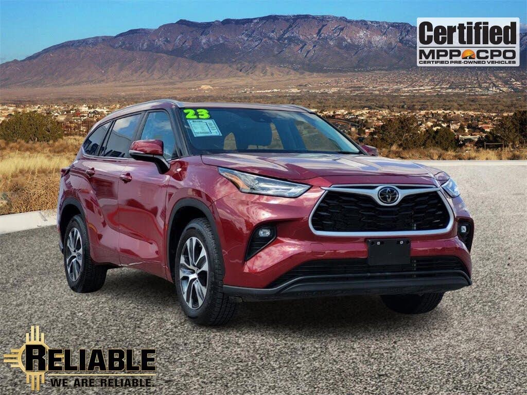 2023 Toyota Highlander L FWD