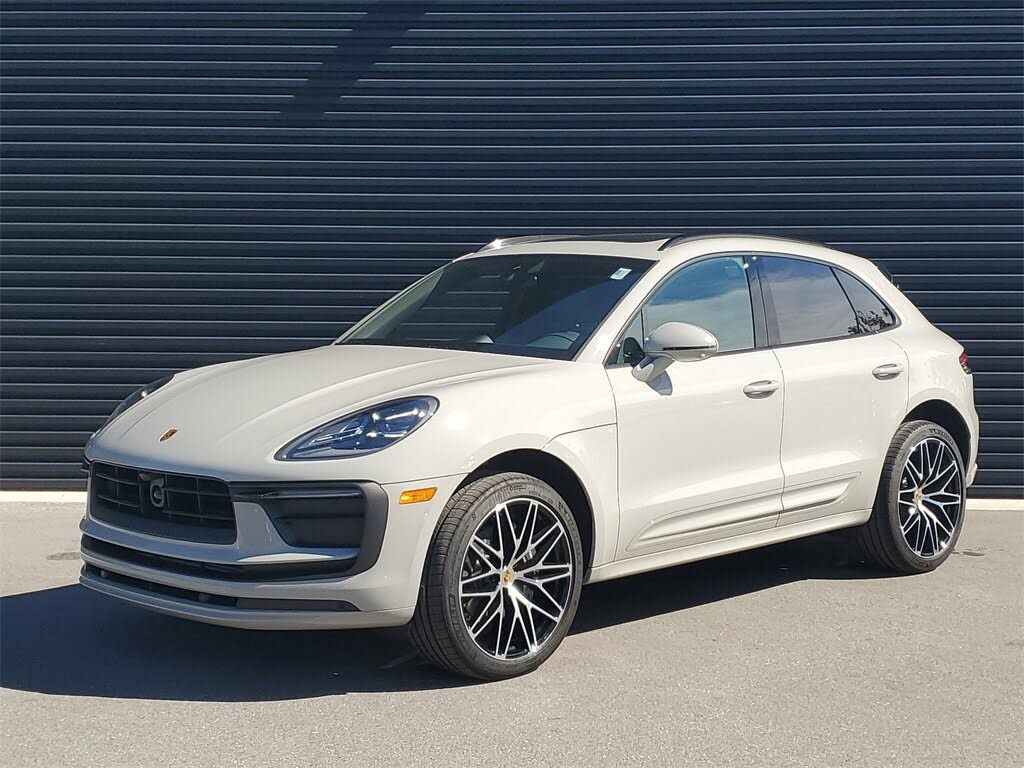 2025 Porsche Macan AWD