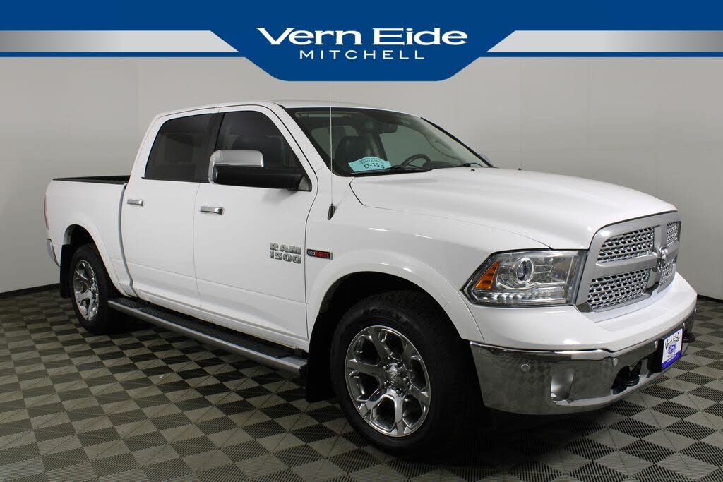 2018 RAM 1500 Laramie Crew Cab 4WD