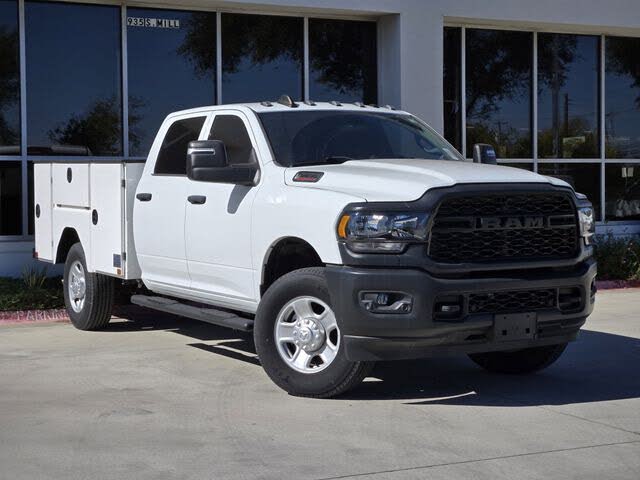 2023 RAM 3500 Tradesman Crew Cab LB 4WD