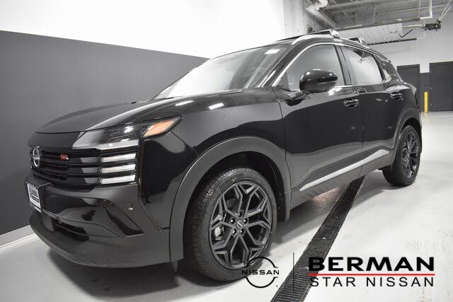 2026 Nissan Kicks SR AWD