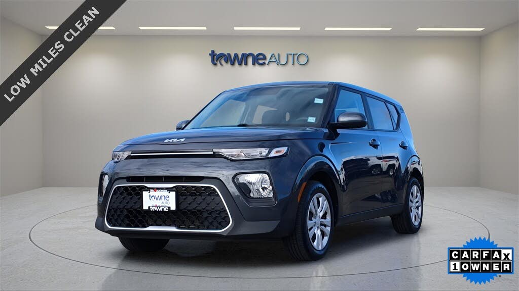 2022 Kia Soul LX FWD