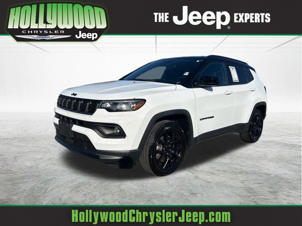 2023 Jeep Compass Altitude 4WD