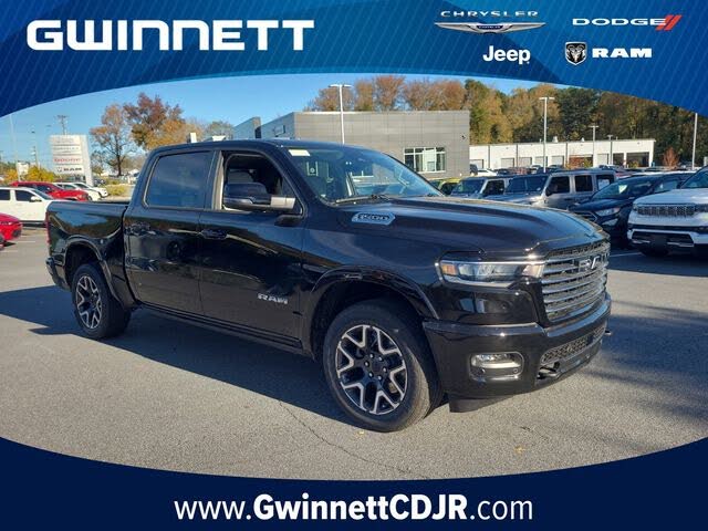 2026 RAM 1500 Laramie Crew Cab 4WD