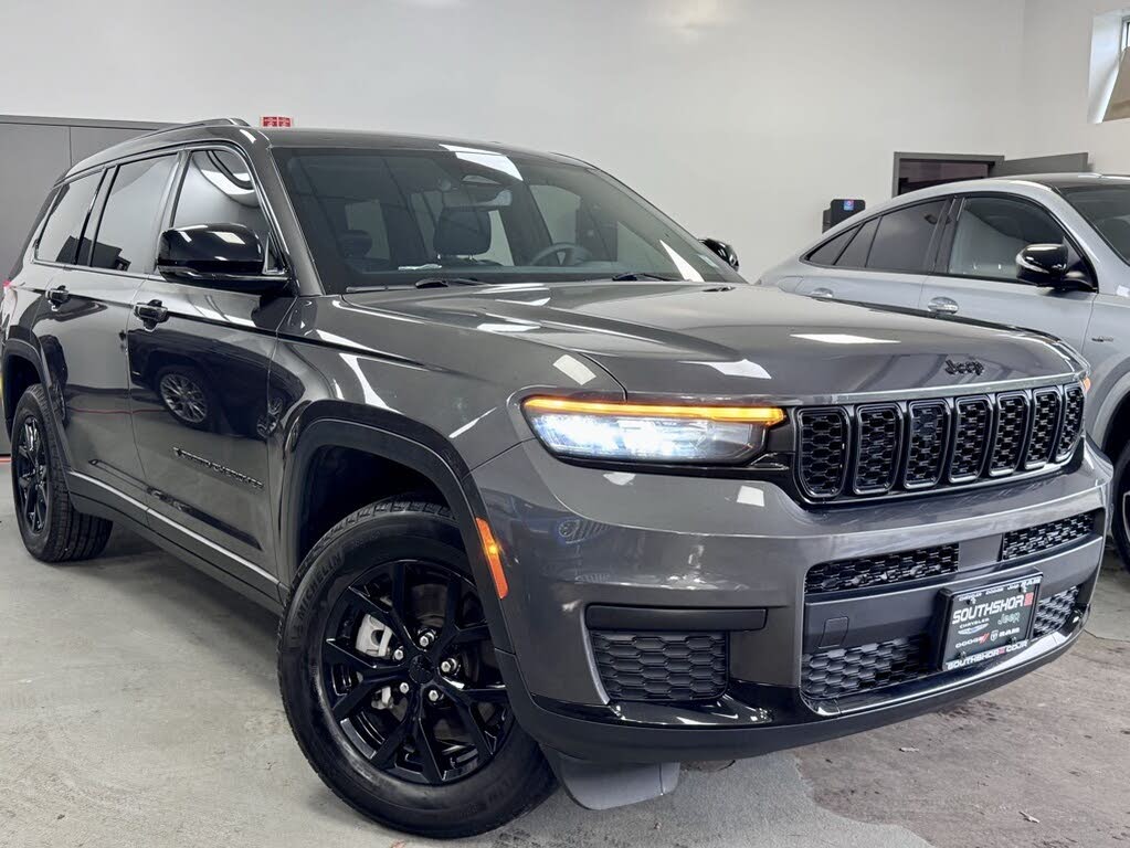 2024 Jeep Grand Cherokee L Altitude 4WD