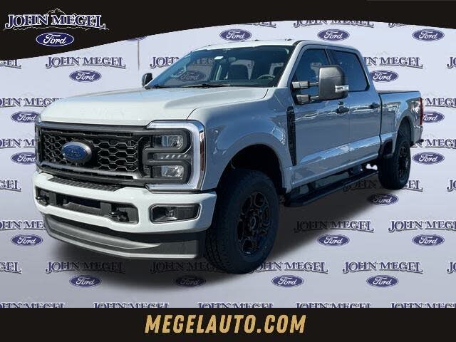 2026 Ford F-250 Super Duty XL Crew Cab 4WD