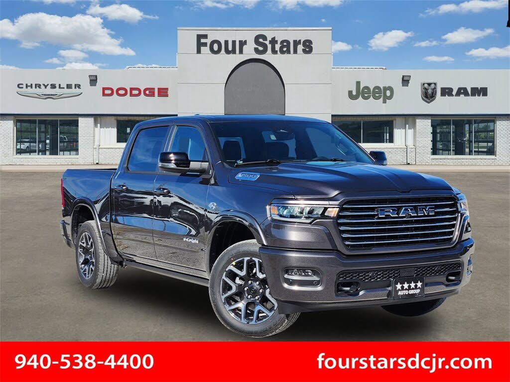 2026 RAM 1500 Laramie Crew Cab 4WD