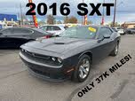 Dodge Challenger SXT RWD