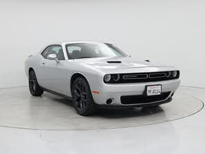 Dodge Challenger SXT RWD