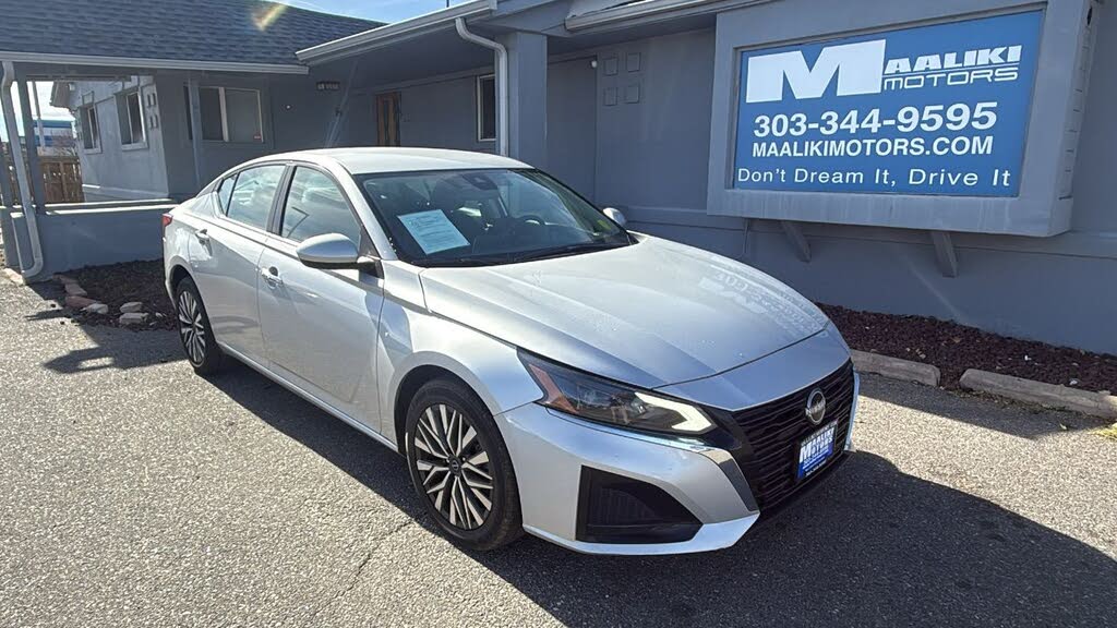 2023 Nissan Altima 2.5 SV AWD