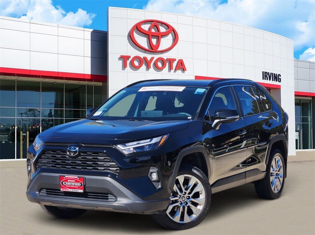 2024 Toyota RAV4 XLE Premium FWD