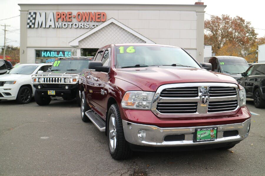 2016 RAM 1500 Big Horn Crew Cab 4WD