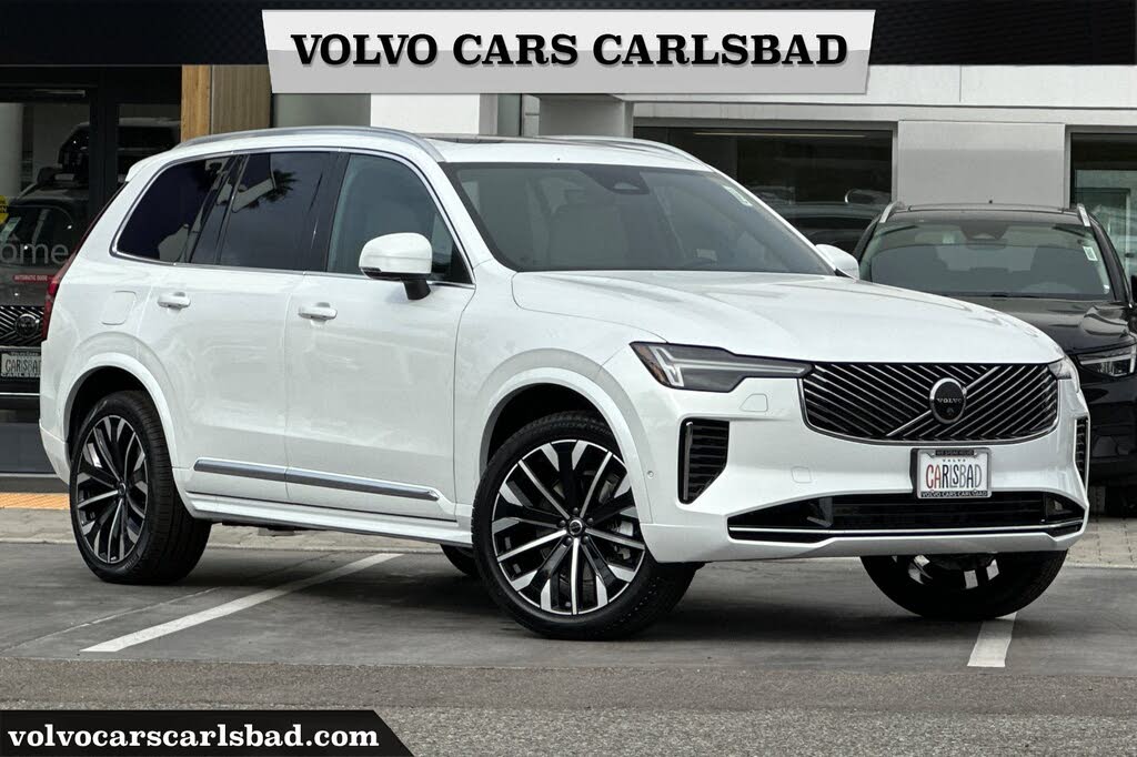 2026 Volvo XC90 B6 Plus 7-Passenger AWD
