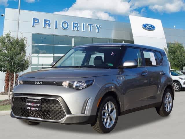 2023 Kia Soul LX FWD
