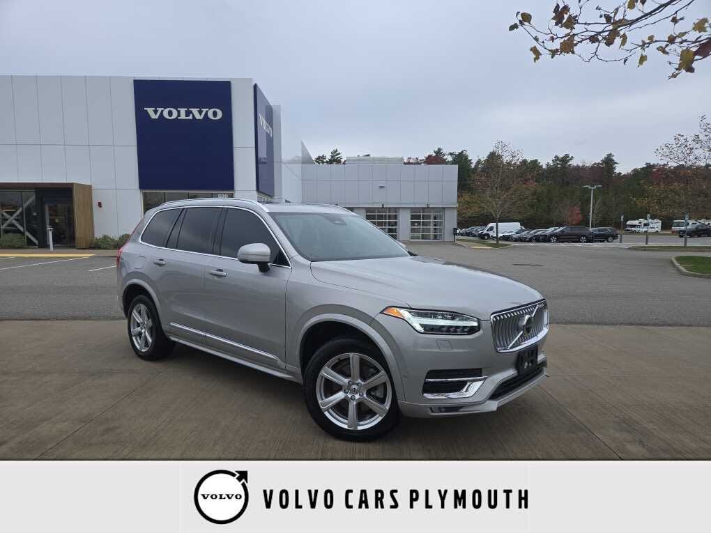 2023 Volvo XC90 B6 Ultimate Bright Theme 7-Passenger AWD