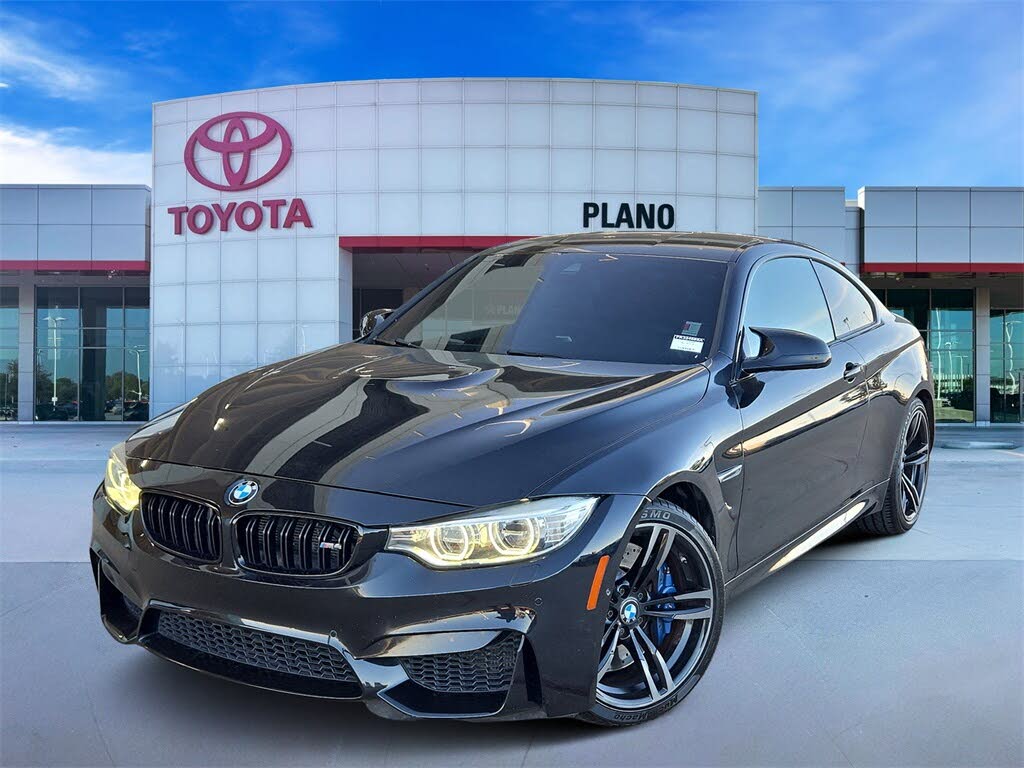 2015 BMW M4 Coupe RWD