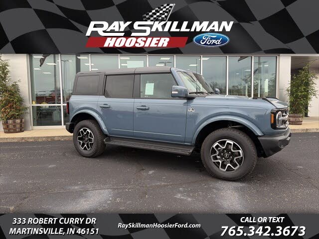 2025 Ford Bronco Outer Banks 4-Door 4WD