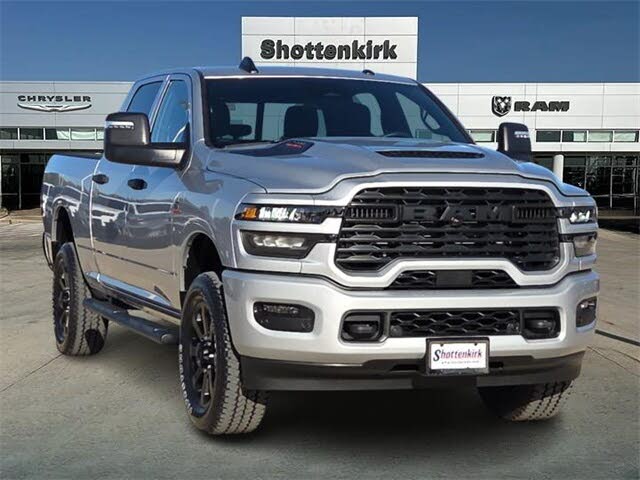 2026 RAM 2500 Tradesman Crew Cab 4WD