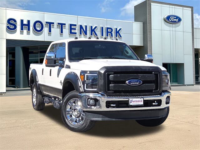 2013 Ford F-250 Super Duty Lariat Crew Cab 4WD