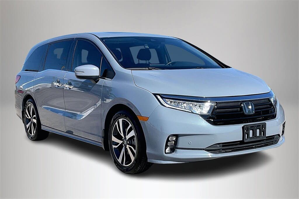 2024 Honda Odyssey Touring FWD